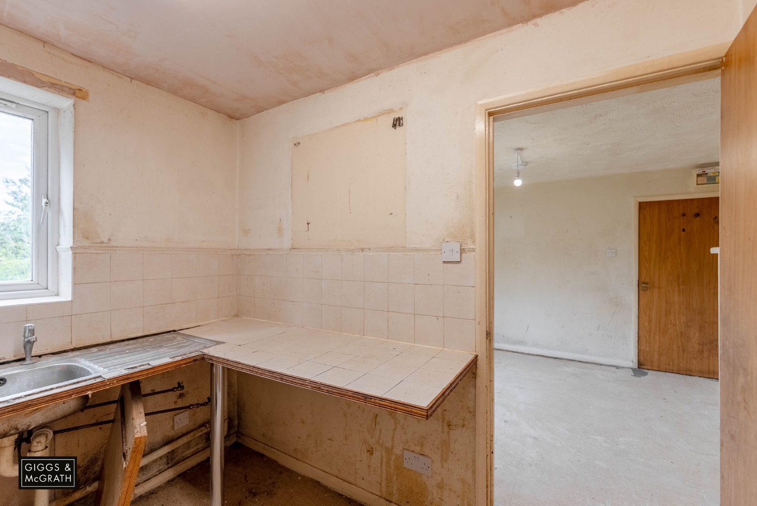 1 bed terraced house for sale in Ashton Gardens, Huntingdon  - Property Image 5