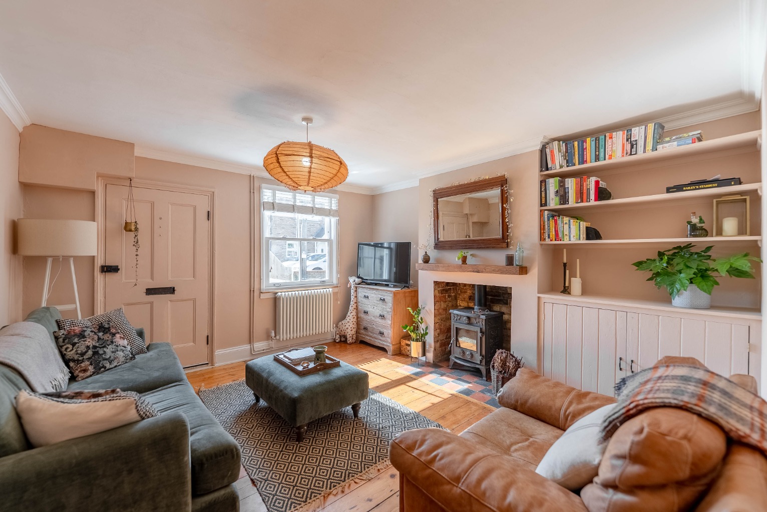 2 bed end of terrace house for sale in High Street, Cambridgeshire  - Property Image 2