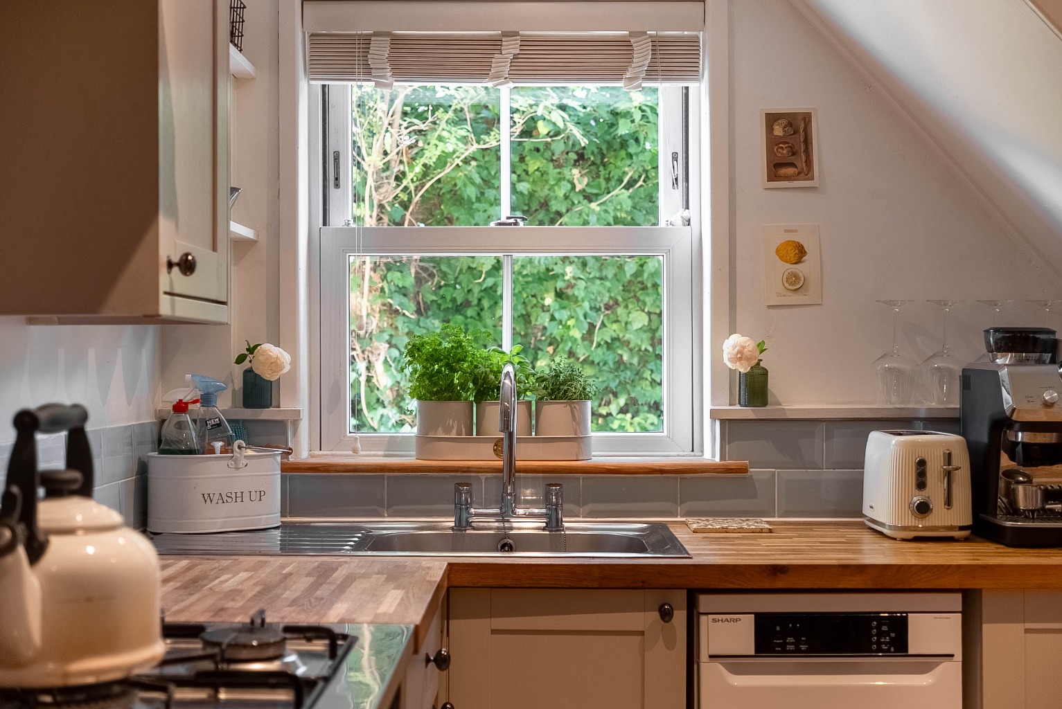 2 bed end of terrace house for sale in High Street, Cambridgeshire  - Property Image 10