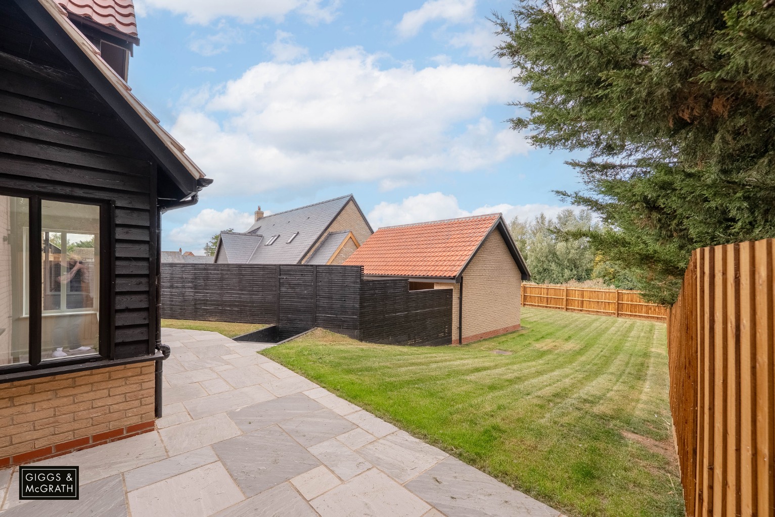 4 bed detached house for sale in Thrapston Road, Huntingdon 32