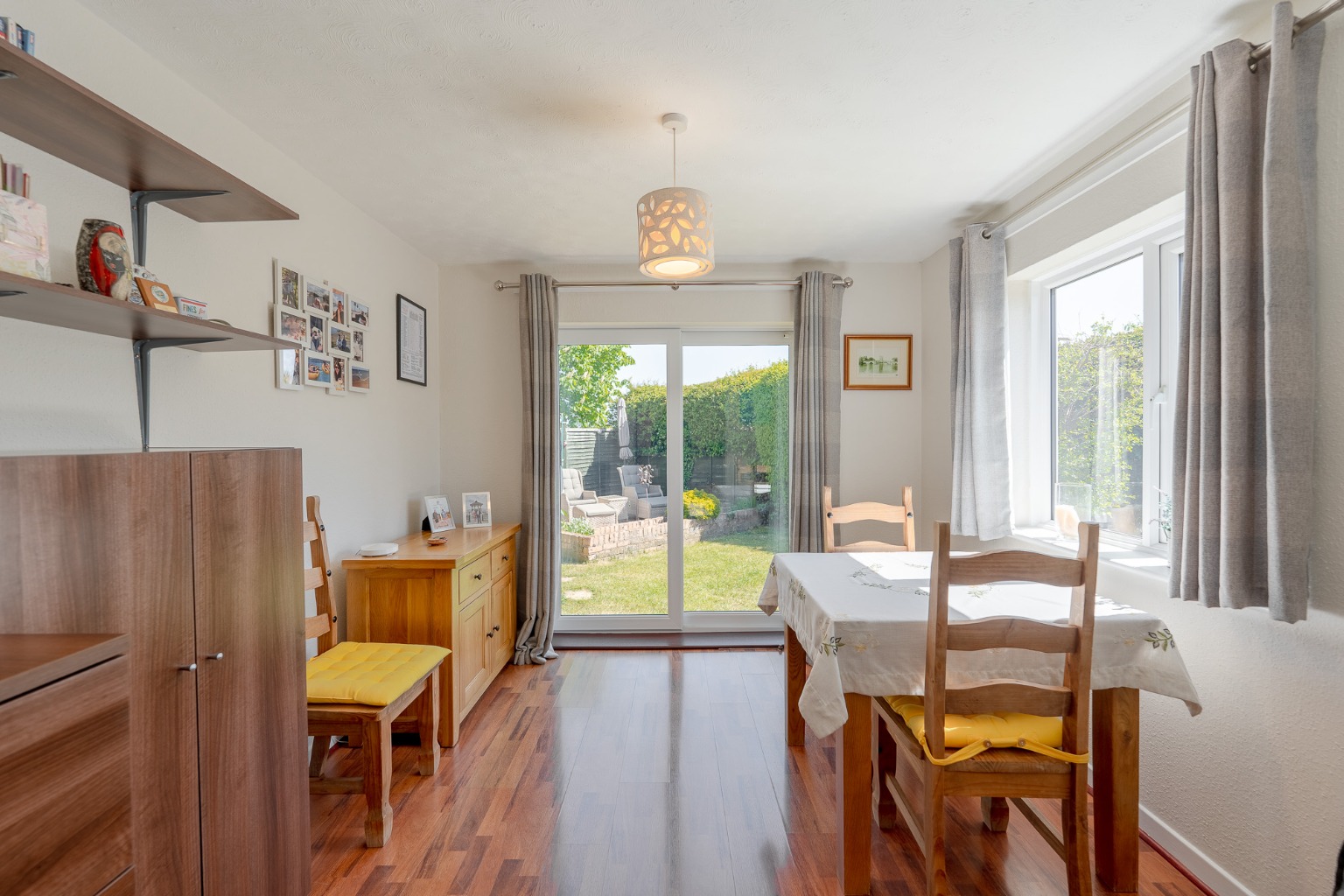 3 bed semi-detached house for sale in Bramley Avenue, Cambridgeshire  - Property Image 6