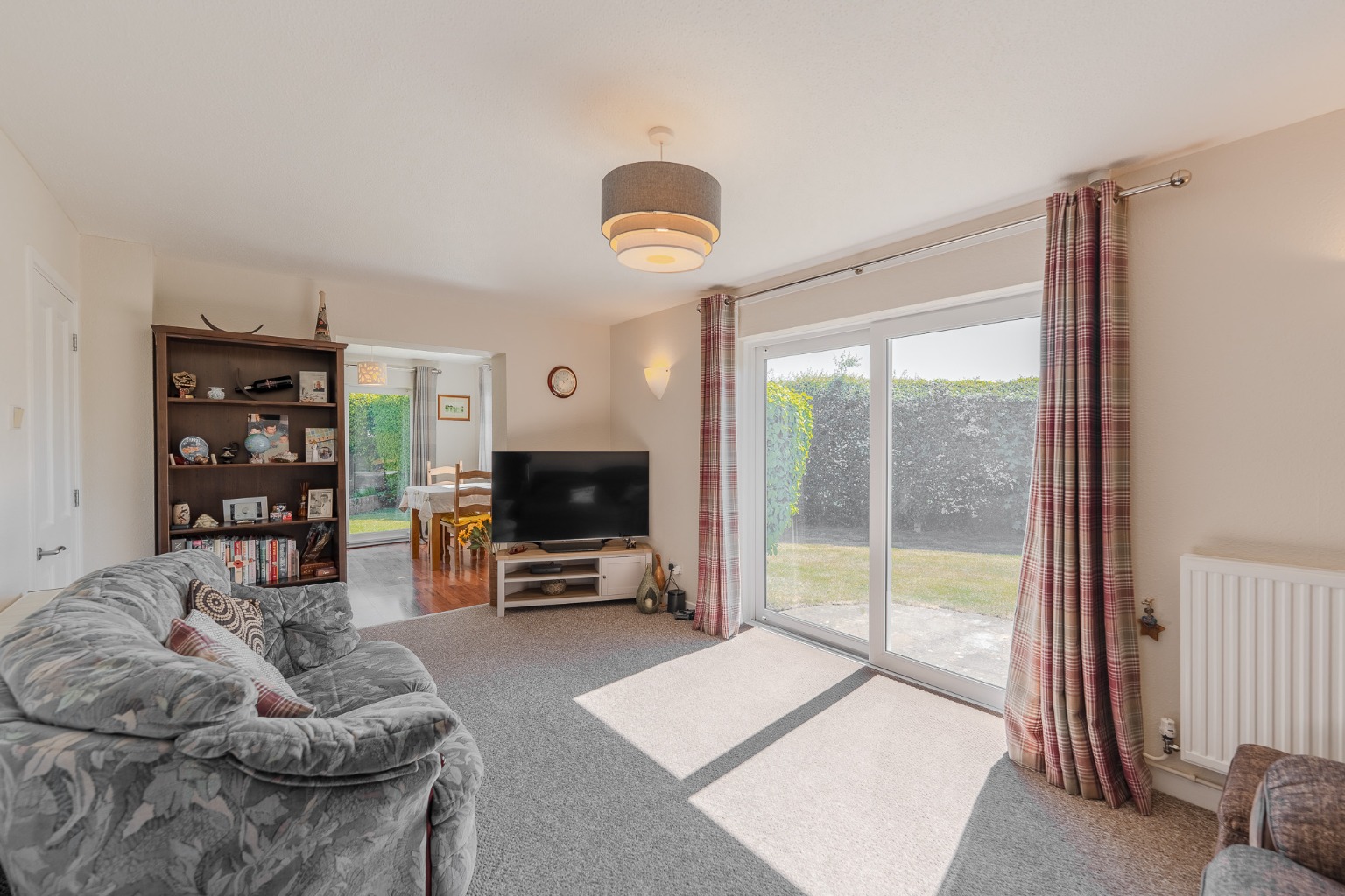3 bed semi-detached house for sale in Bramley Avenue, Cambridgeshire 4