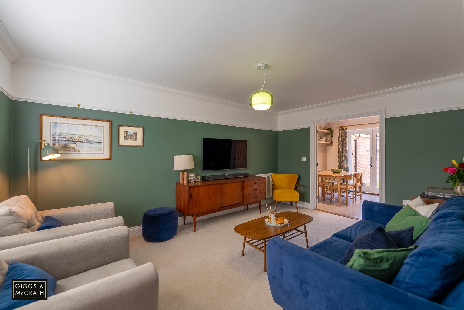 3 bed link detached house for sale in Senliz Road, Cambridgeshire  - Property Image 5