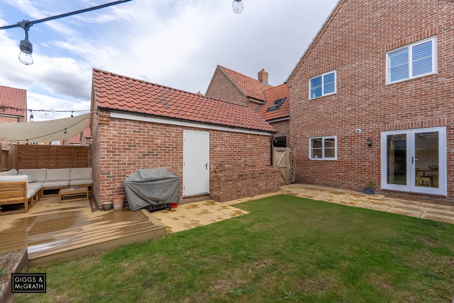 3 bed link detached house for sale in Senliz Road, Cambridgeshire  - Property Image 19