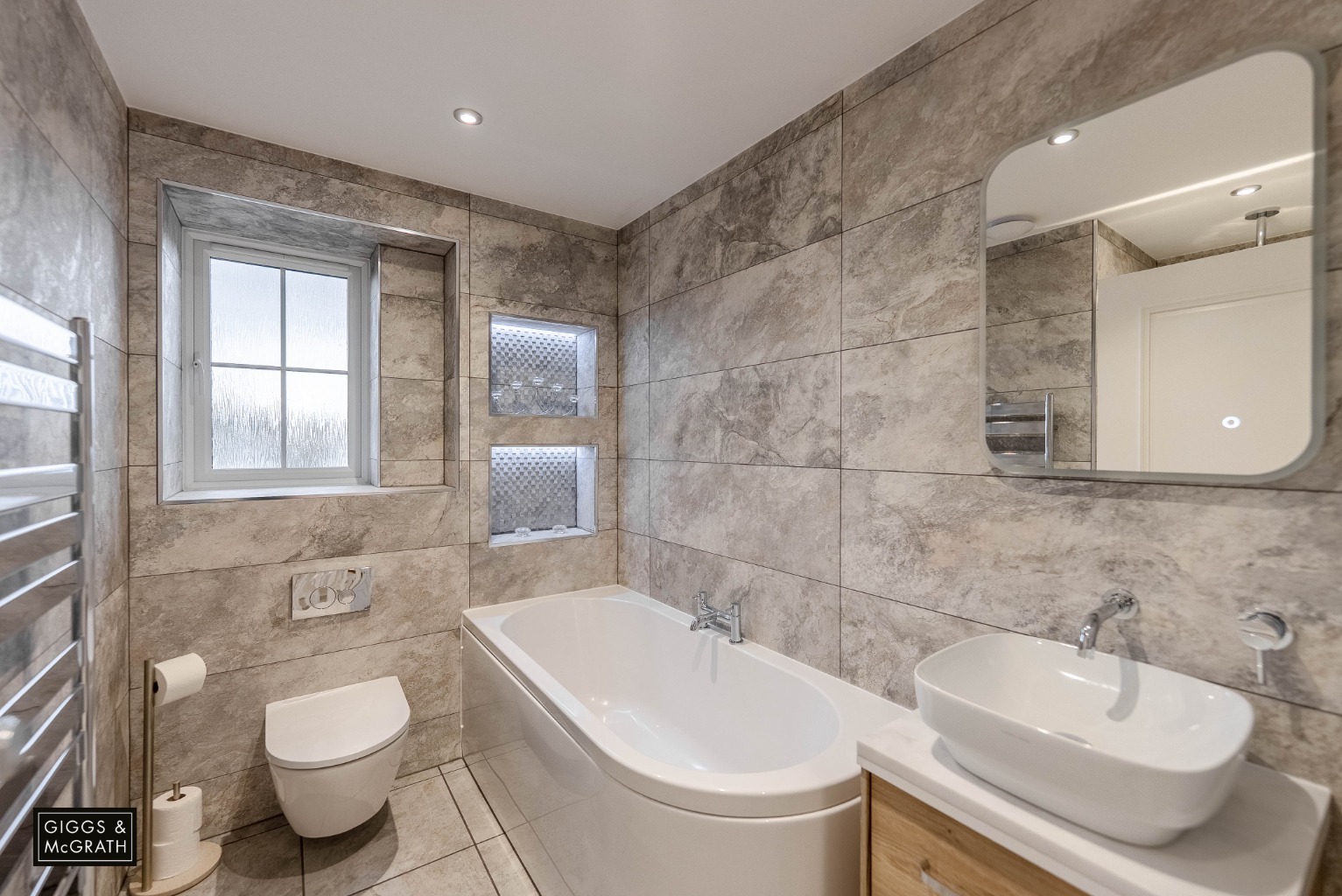 5 bed detached house for sale in Oldhurst Road, Huntingdon  - Property Image 23