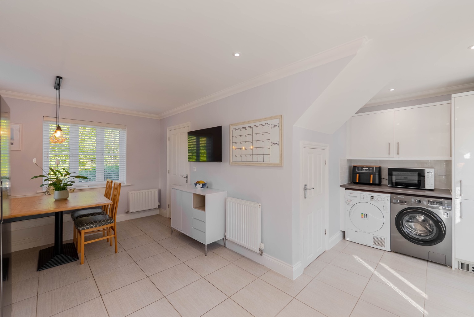 3 bed detached house for sale in Bayley Road, Huntingdon  - Property Image 8