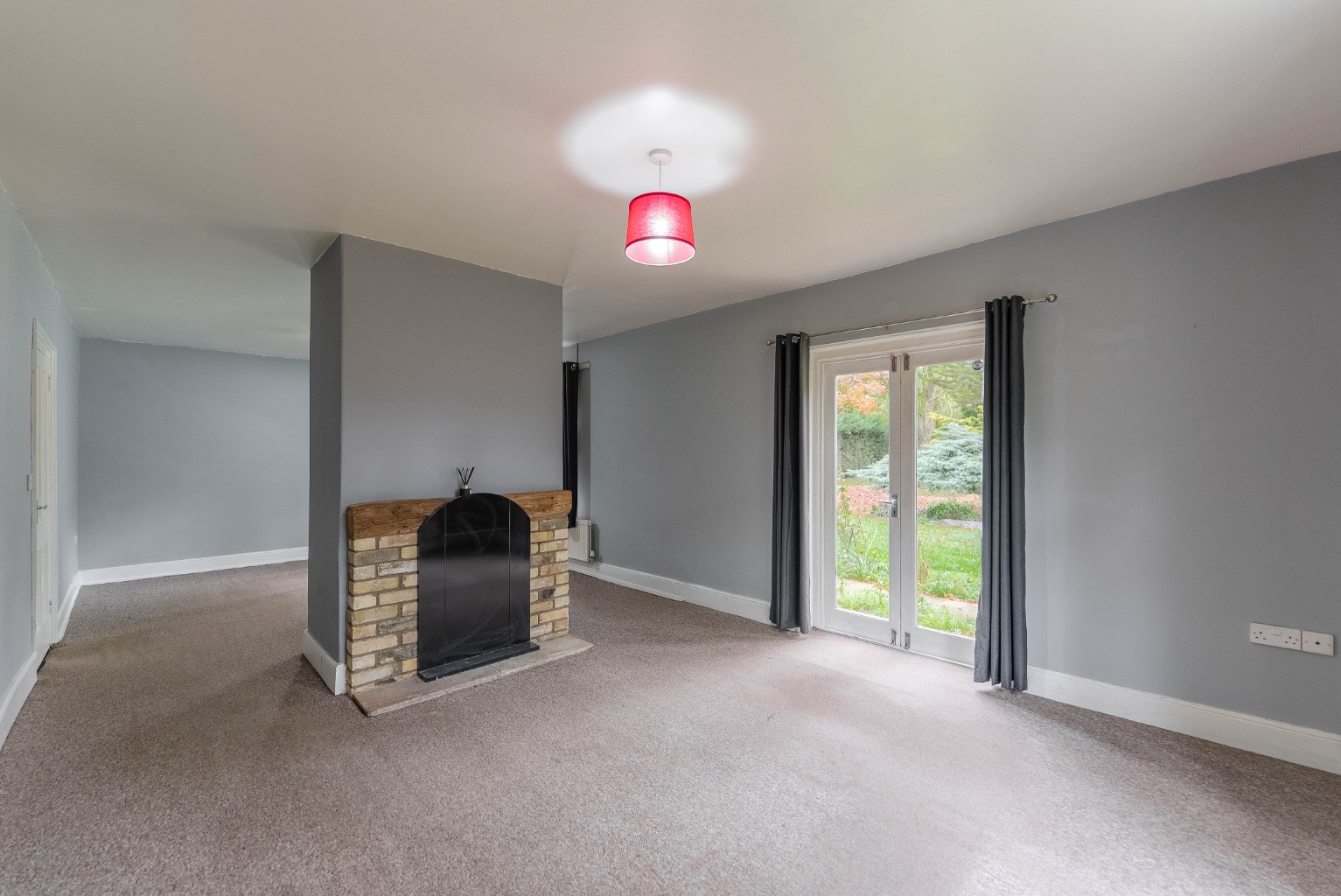 3 bed detached house for sale in Church Road, Huntingdon 8