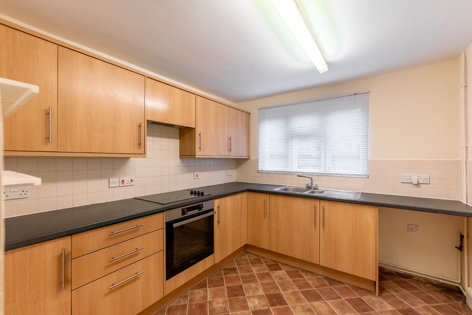 3 bed detached house for sale in Church Road, Huntingdon 16