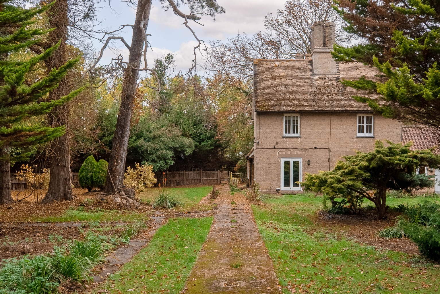 3 bed detached house for sale in Church Road, Huntingdon 23
