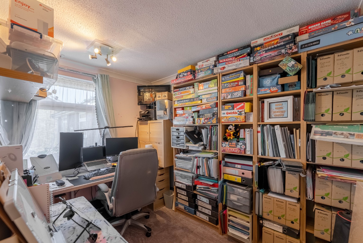 4 bed detached house for sale in Harvey Drive, Huntingdon 11