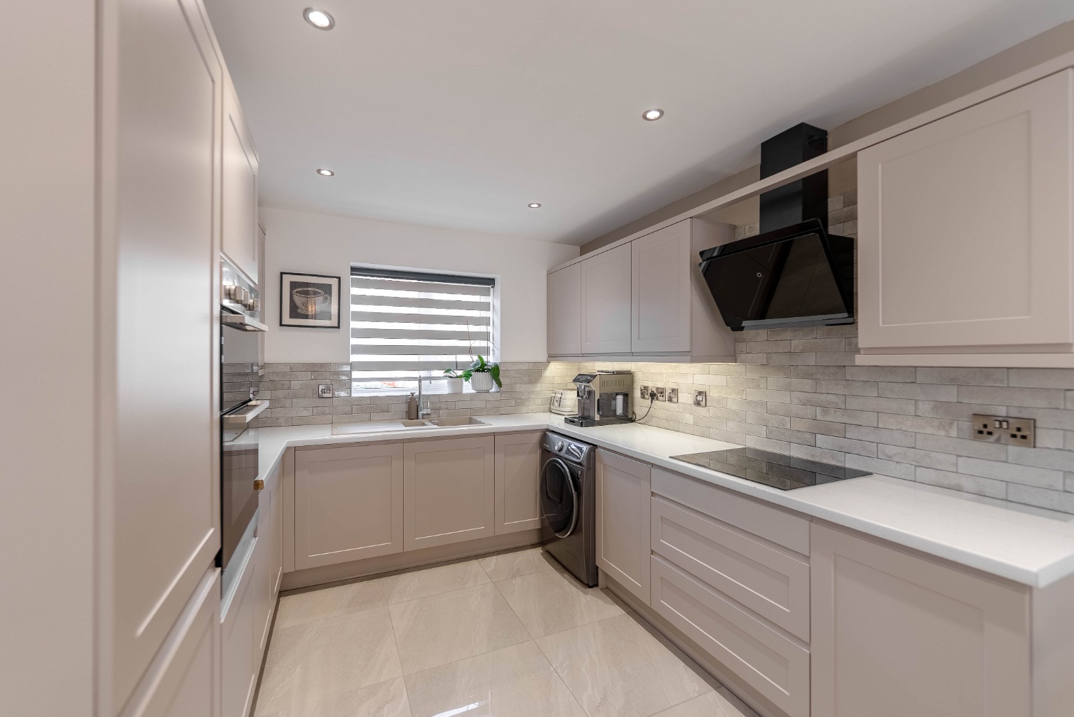 3 bed semi-detached house for sale in Meridian Close, Cambridgeshire 2