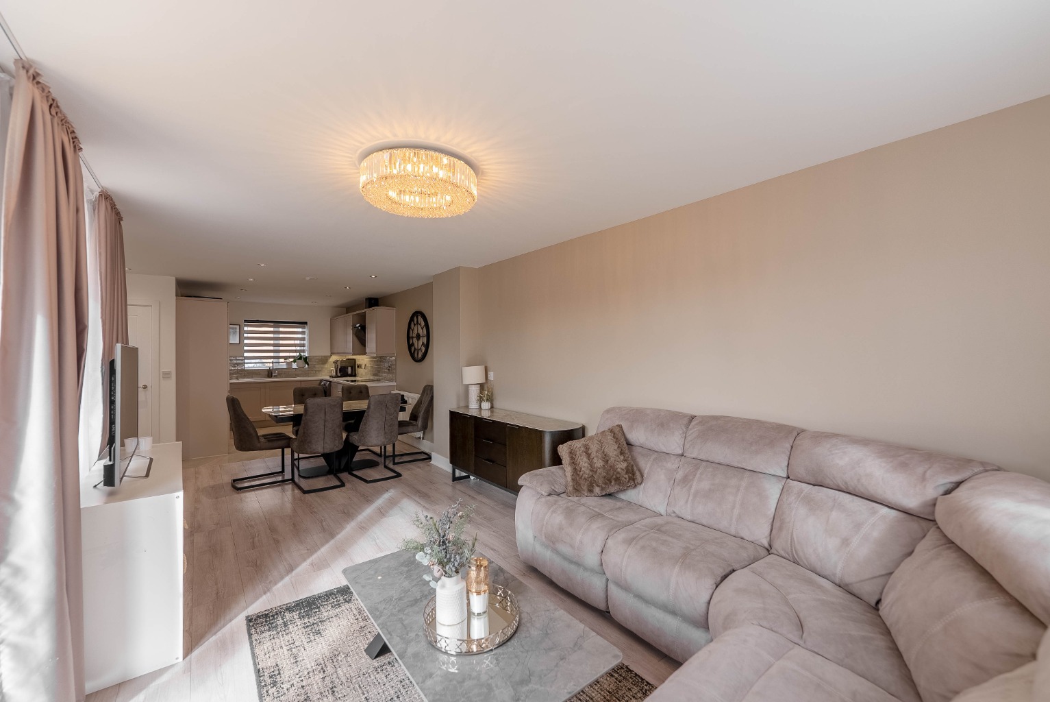 3 bed semi-detached house for sale in Meridian Close, Cambridgeshire  - Property Image 7