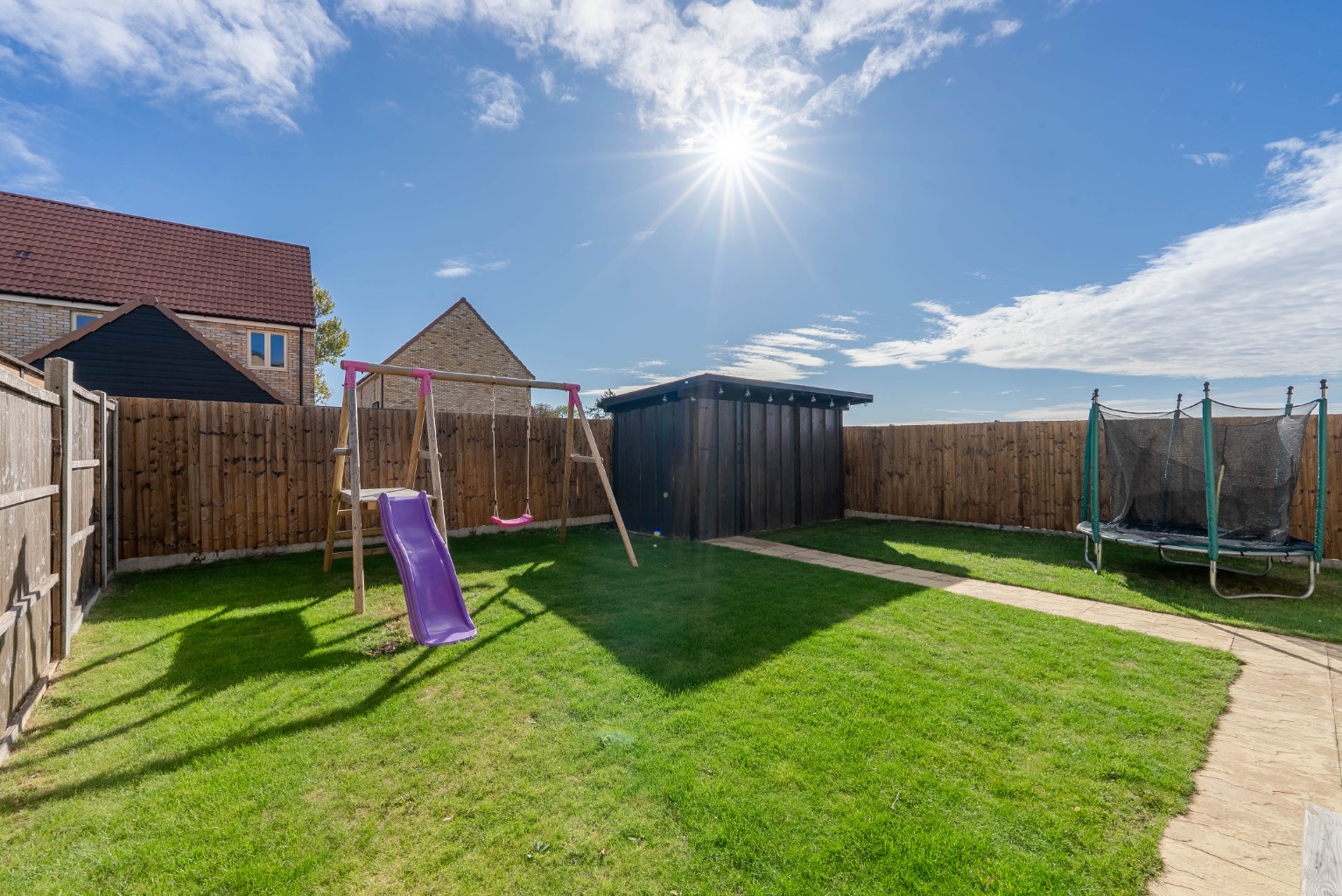 3 bed semi-detached house for sale in Meridian Close, Cambridgeshire  - Property Image 18