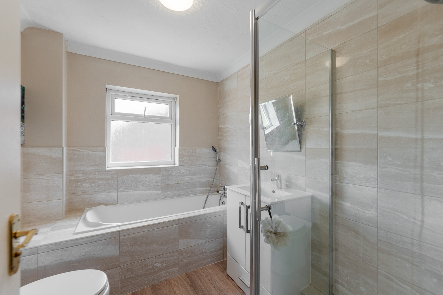 4 bed detached house for sale in Mere Close, Huntingdon 15