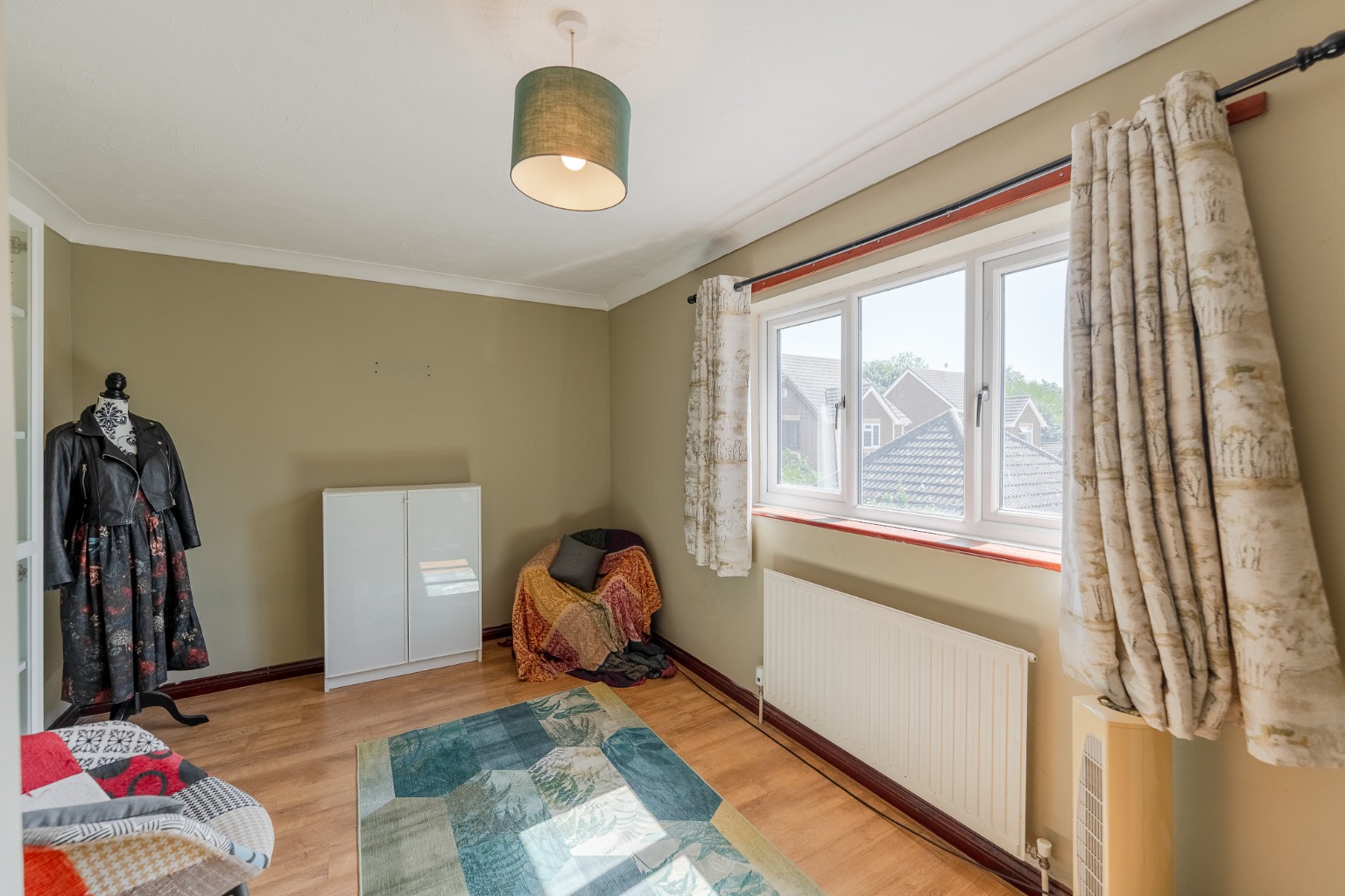4 bed detached house for sale in Mere Close, Huntingdon  - Property Image 15