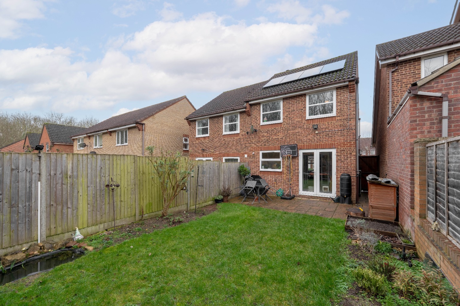 3 bed semi-detached house for sale in De la Haye Close, Cambridge 12