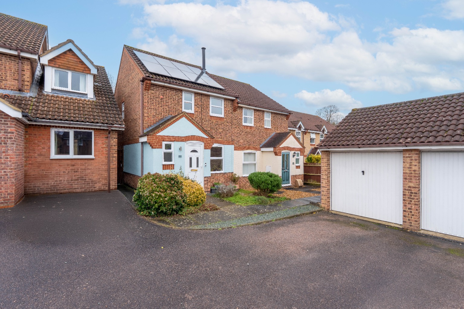 3 bed semi-detached house for sale in De la Haye Close, Cambridge, CB23