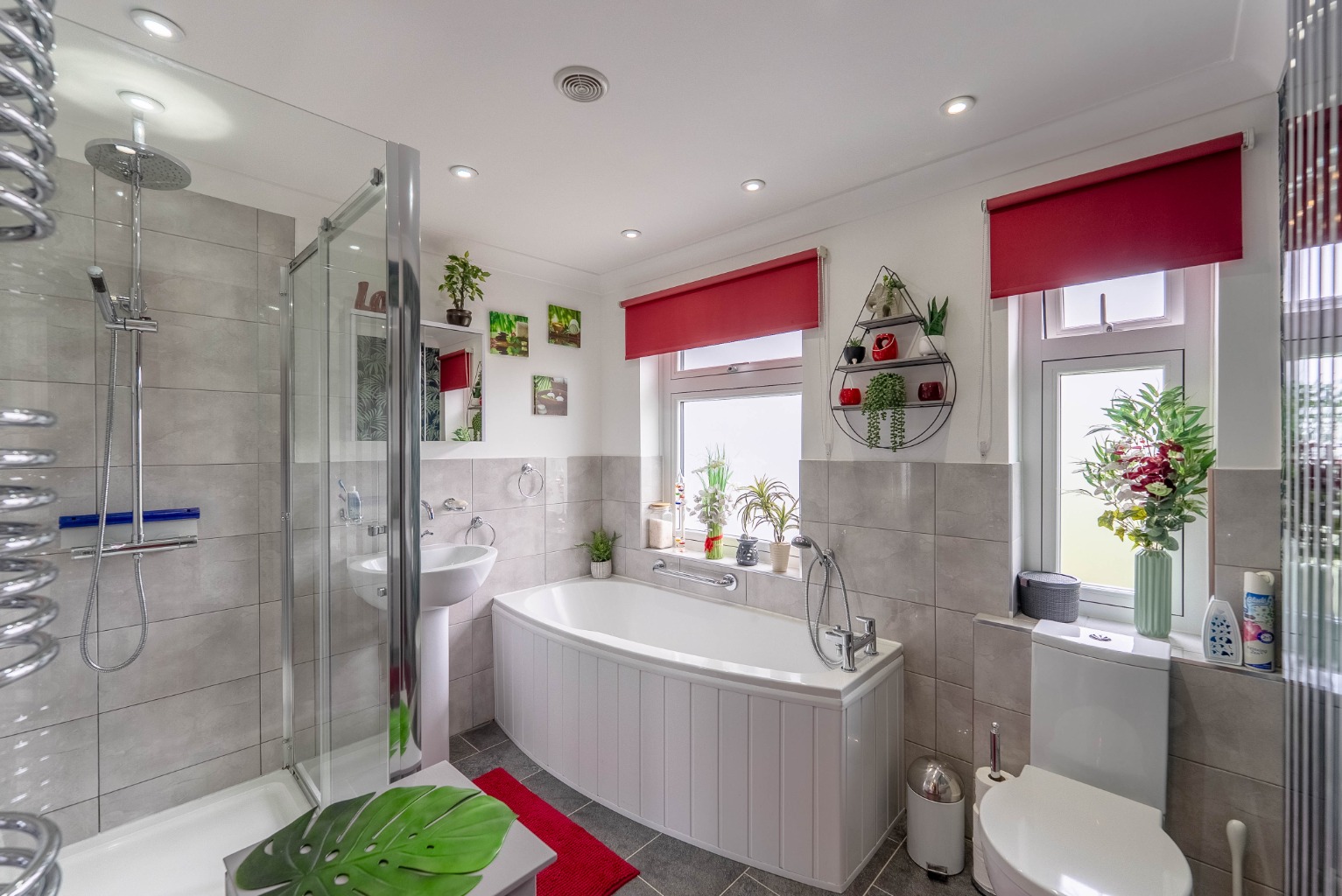 4 bed detached bungalow for sale in Butts Close, Cambridgeshire 6