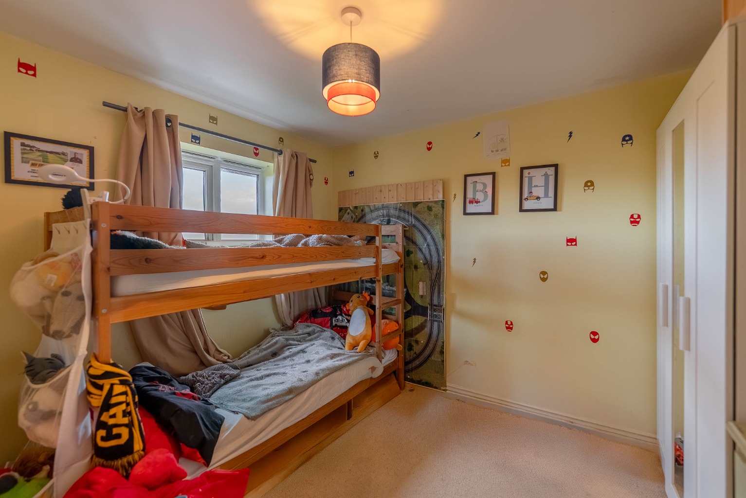 3 bed semi-detached house for sale in St John's Lane, Cambridge  - Property Image 9