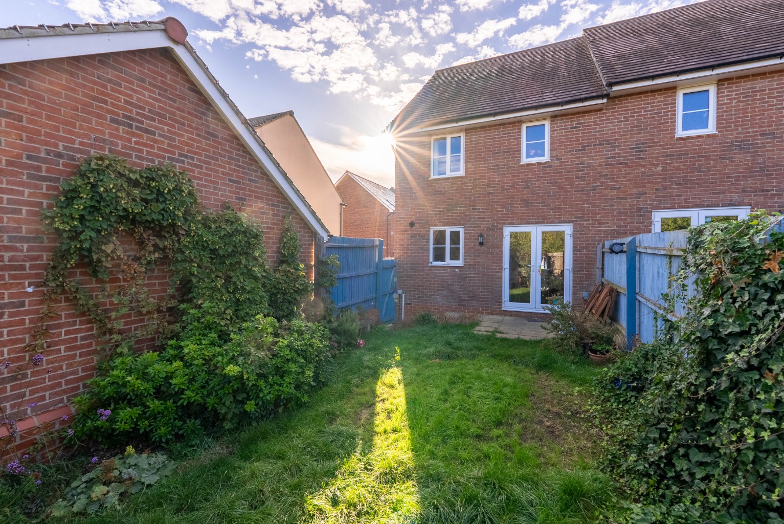 3 bed semi-detached house for sale in St John's Lane, Cambridge 12