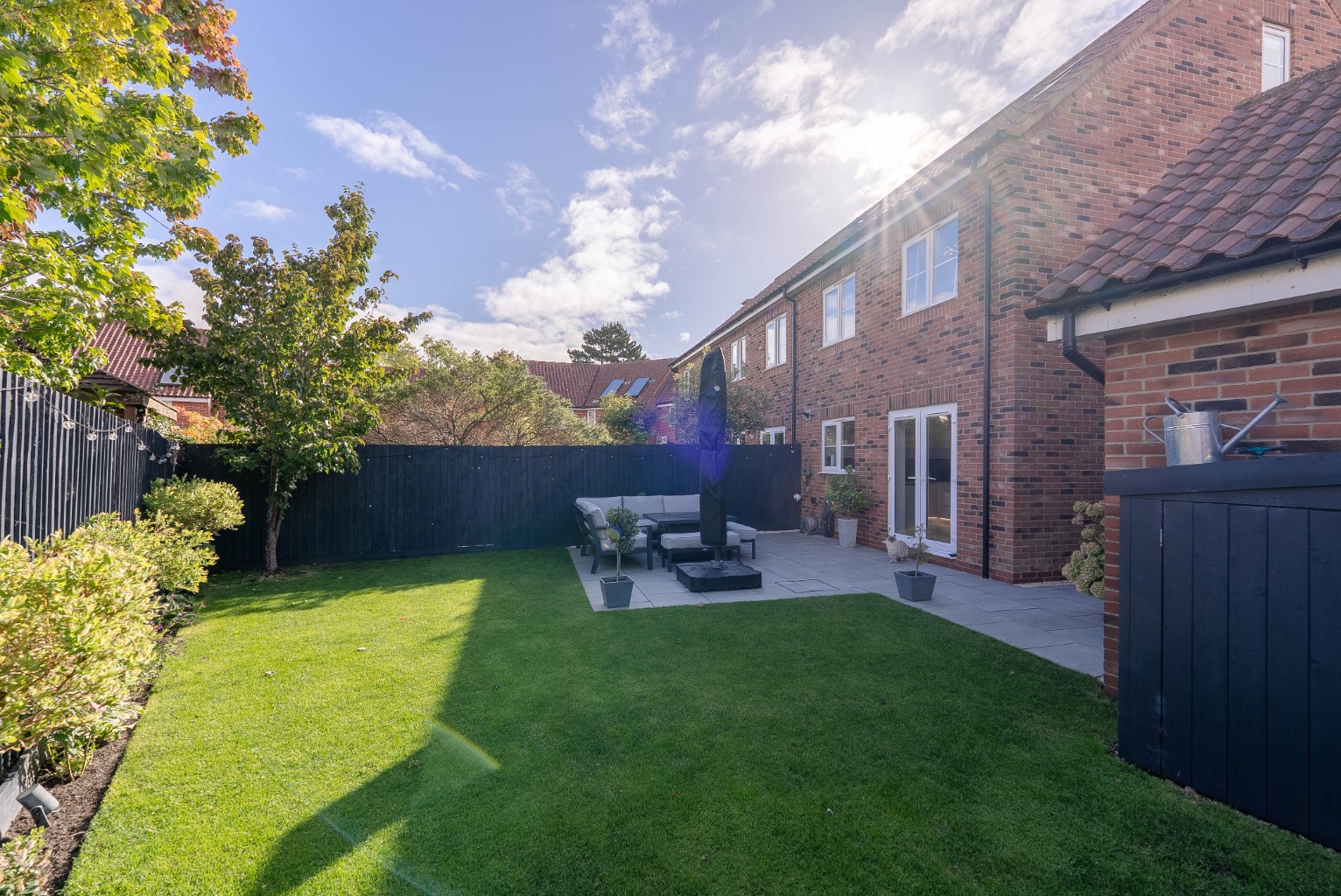 3 bed end of terrace house for sale in Brigham Crescent, St Ives  - Property Image 20