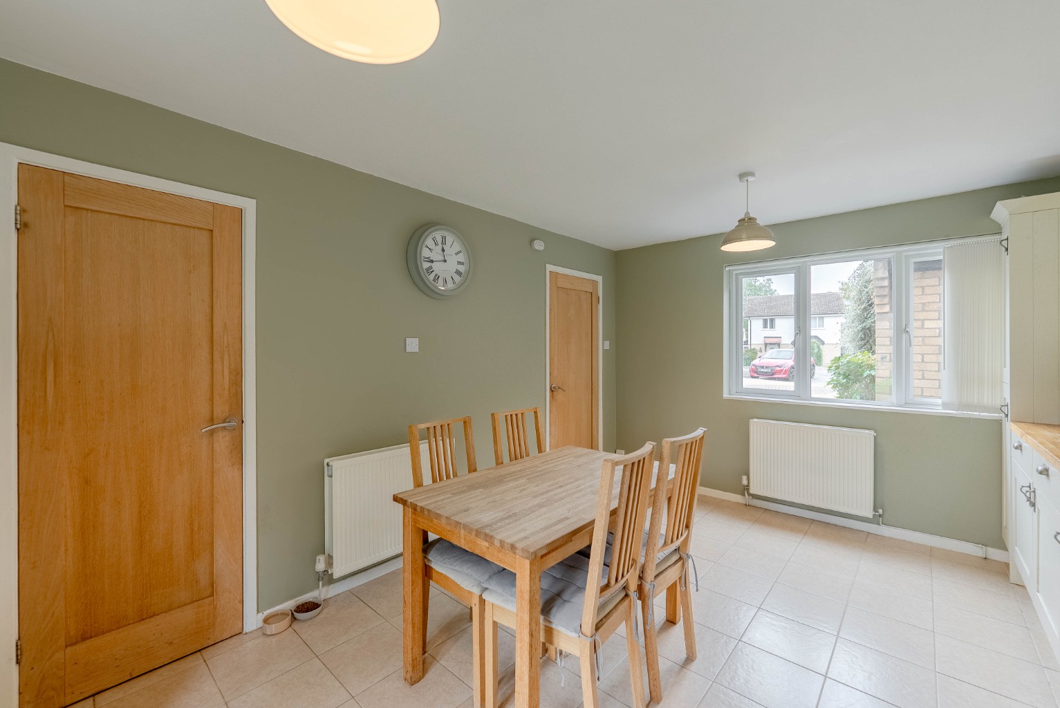 3 bed detached house for sale in Croftfield Road, Huntingdon  - Property Image 5