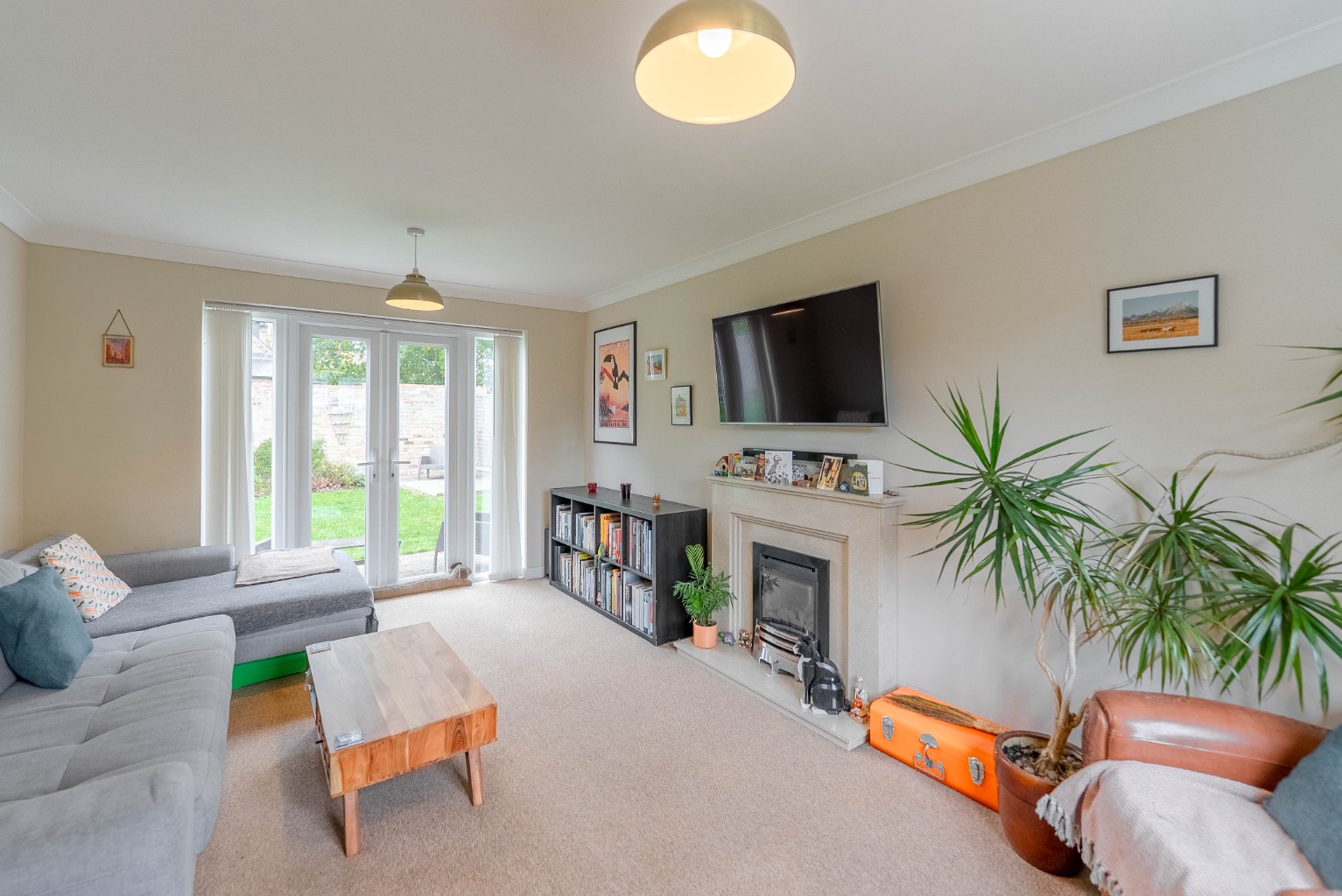 3 bed detached house for sale in Croftfield Road, Huntingdon  - Property Image 3