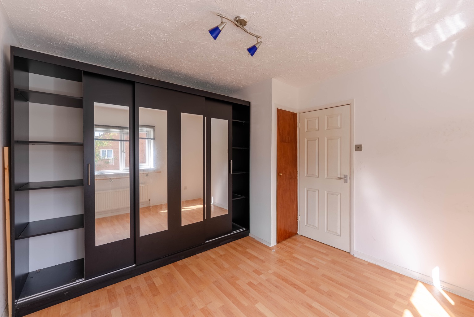 1 bed end of terrace house for sale in Ashton Gardens, Huntingdon 6