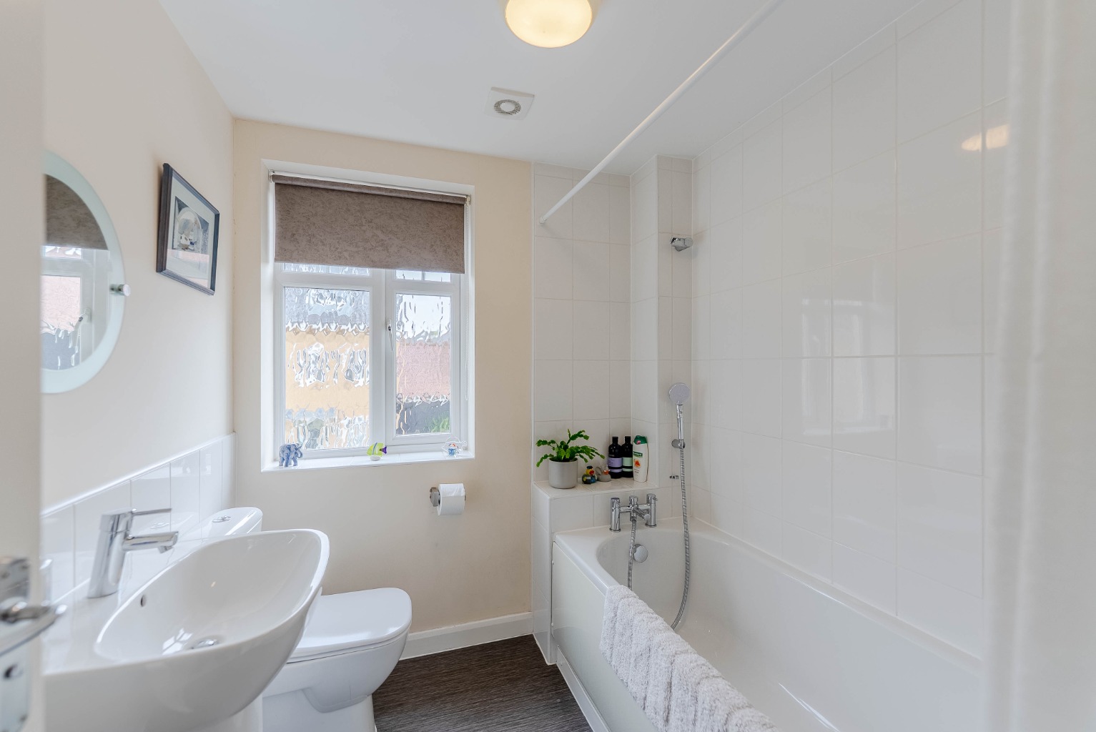 4 bed end of terrace house for sale in Summer's Hill Drive, Cambridge 7