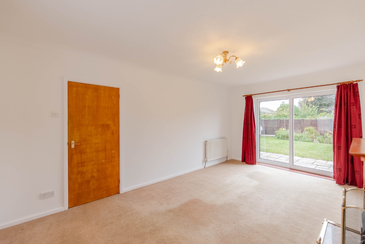 2 bed detached bungalow for sale in Arundel Road, Huntingdon  - Property Image 5