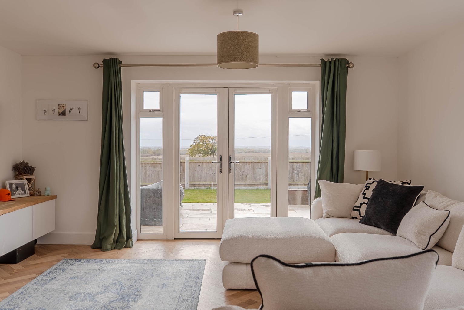 4 bed detached house for sale in Meridian Close, Cambridgeshire  - Property Image 12