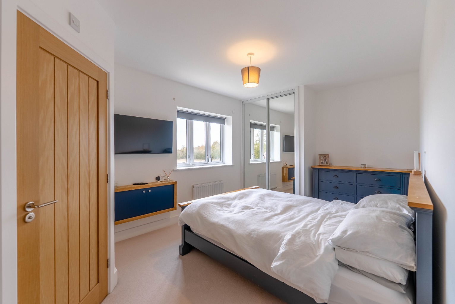 4 bed detached house for sale in Meridian Close, Cambridgeshire  - Property Image 14