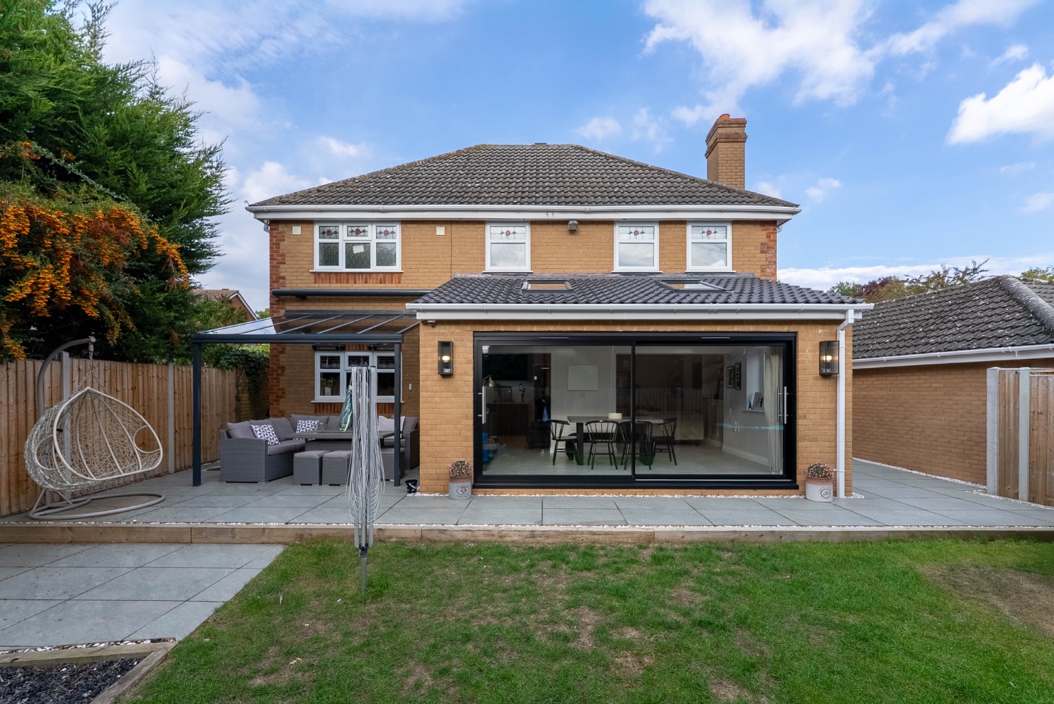 4 bed detached house for sale in Snowdonia Way, Huntingdon  - Property Image 18