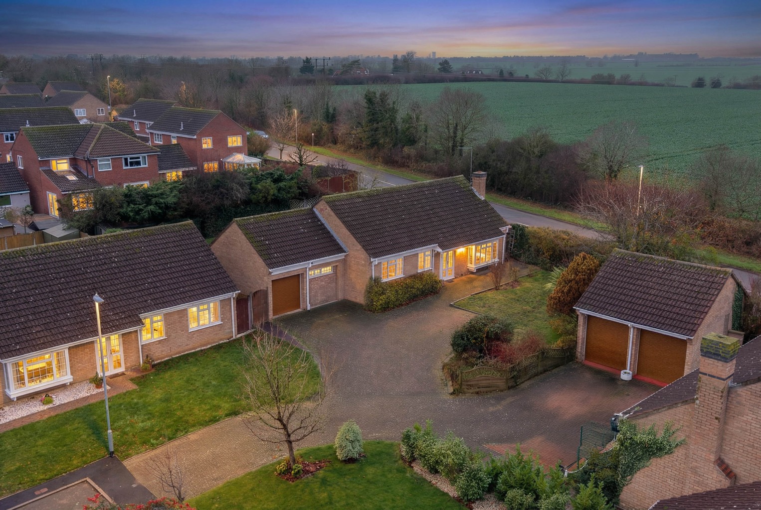 3 bed bungalow for sale in Windsor Close, St Ives  - Property Image 26