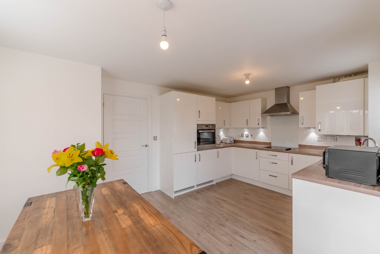 3 bed semi-detached house for sale in Knights Way, St. Ives 3