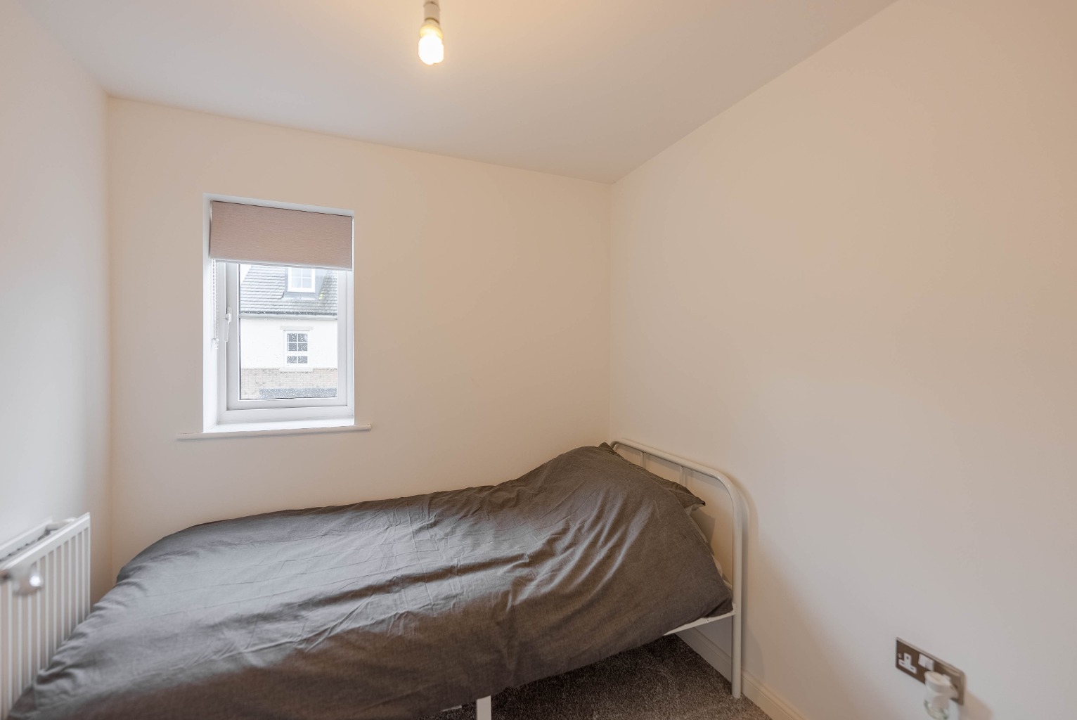 3 bed semi-detached house for sale in Knights Way, St. Ives  - Property Image 11