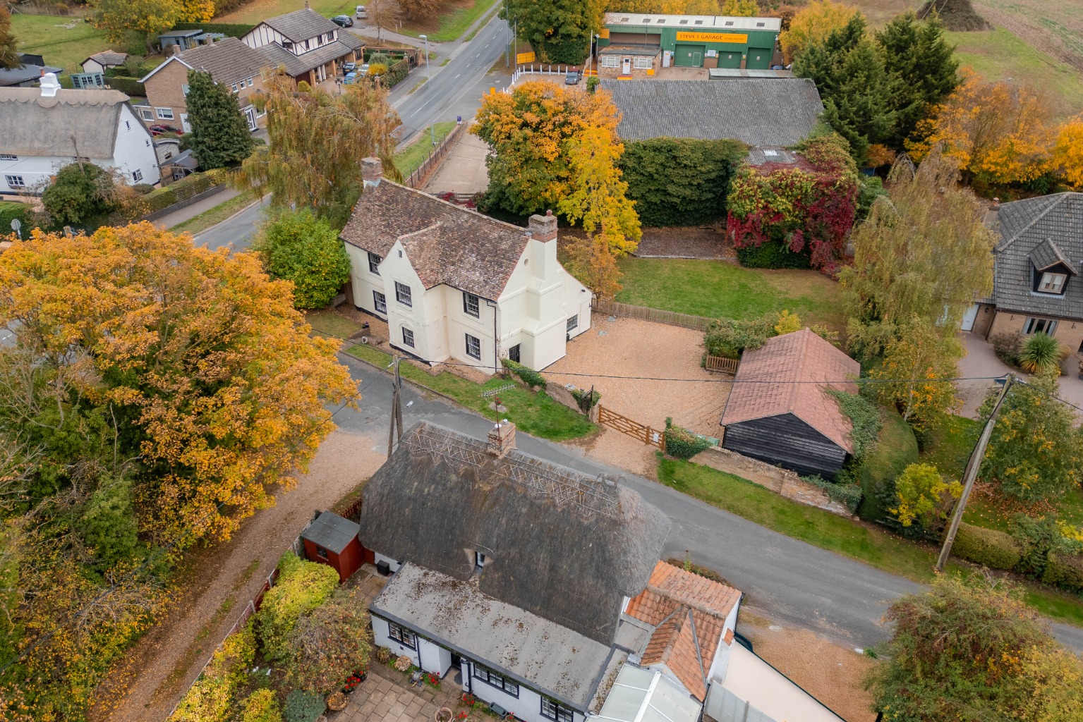 5 bed detached house for sale in Low Road, Huntingdon  - Property Image 5