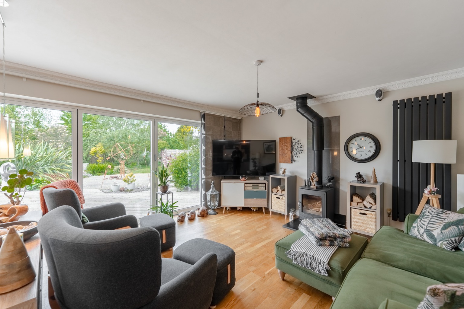 5 bed detached house for sale in Ugg Mere Court Road, Huntingdon  - Property Image 6