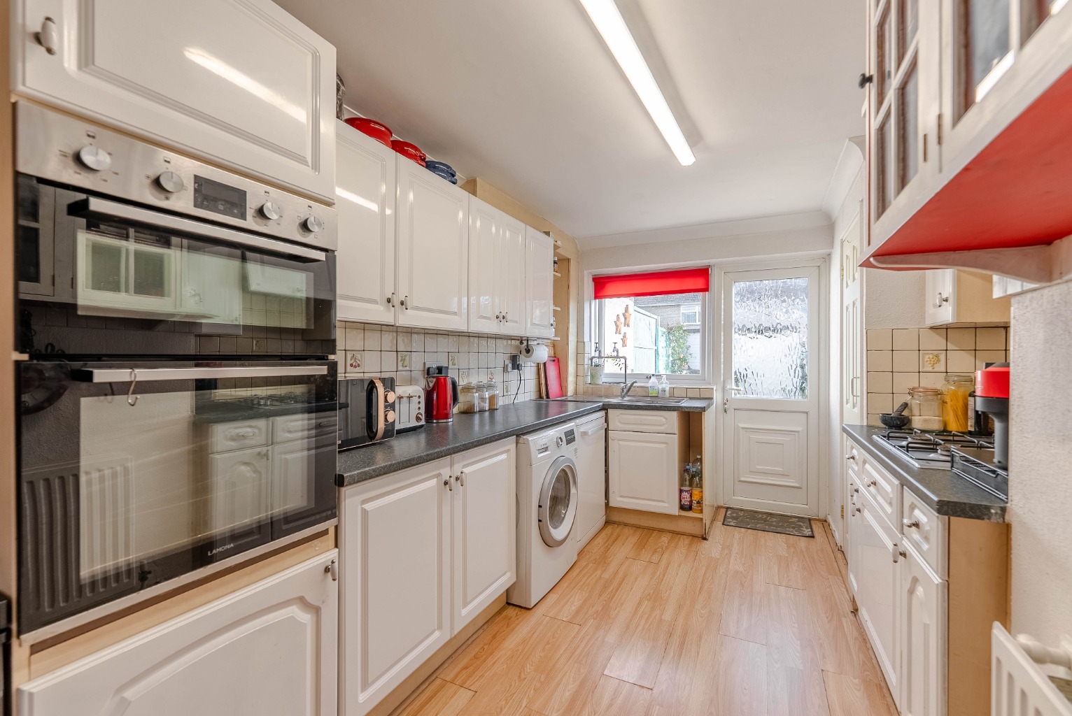 3 bed terraced house for sale in Sandwich Close, Huntingdon 5