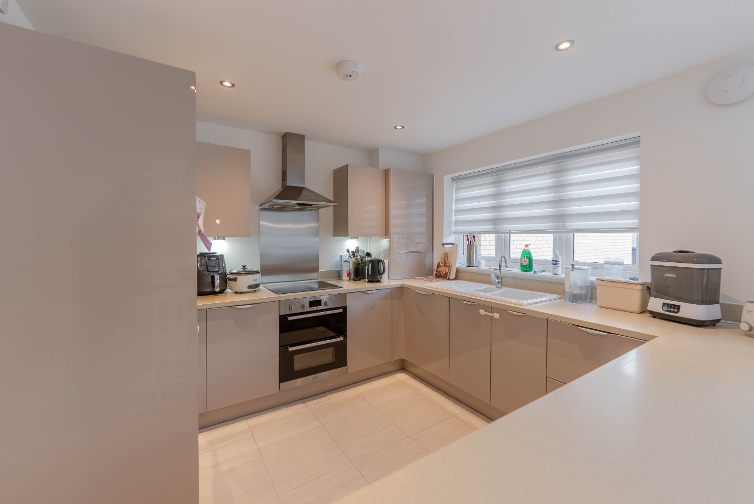 4 bed detached house for sale in Font Drive, Cambridgeshire 6