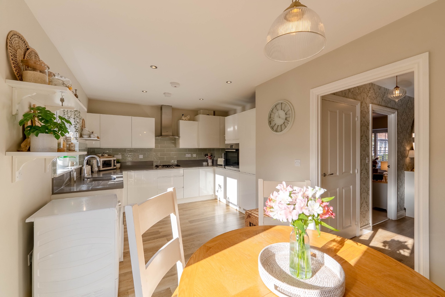 3 bed semi-detached house for sale in Hetley Close, Huntingdon 6