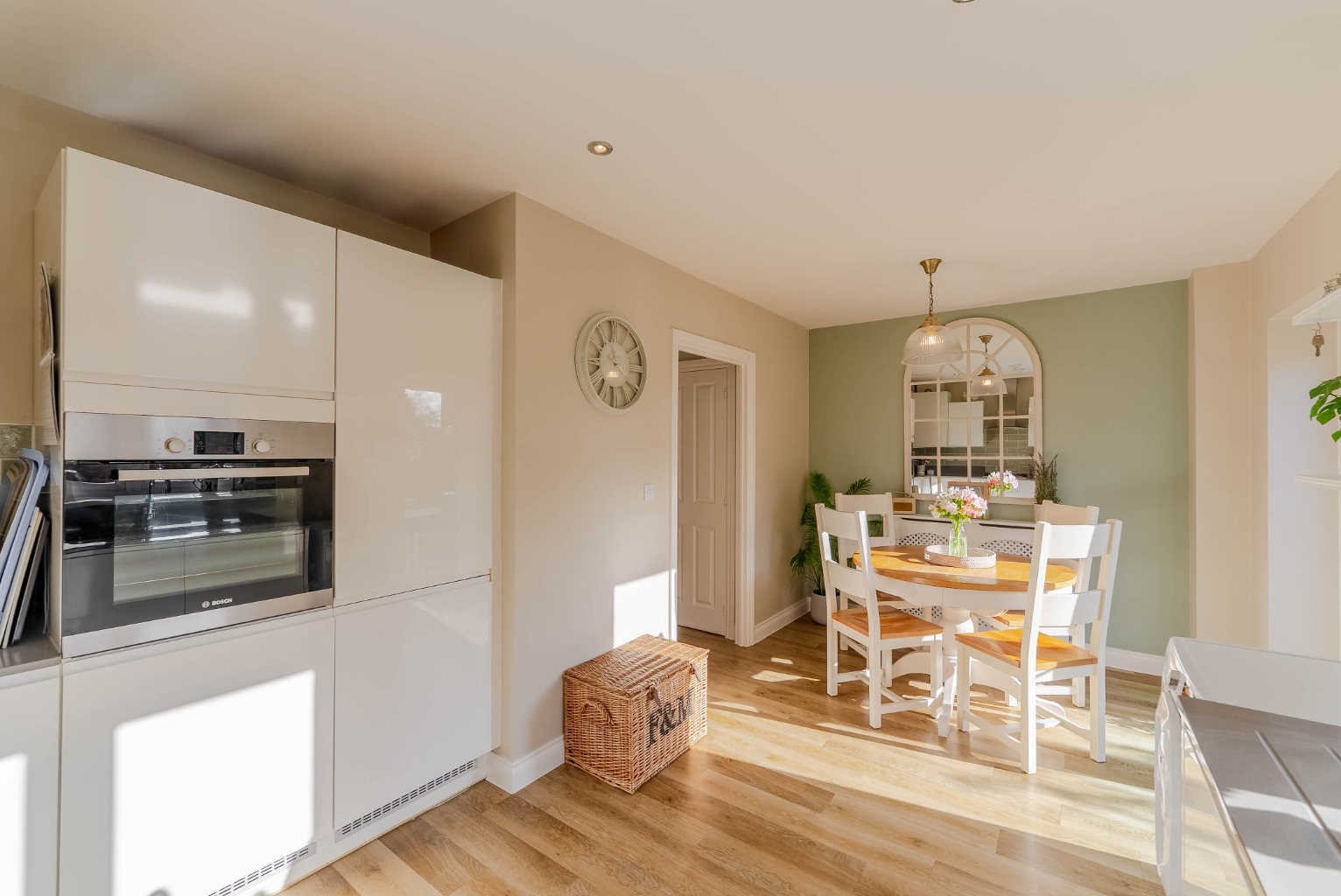 3 bed semi-detached house for sale in Hetley Close, Huntingdon  - Property Image 8