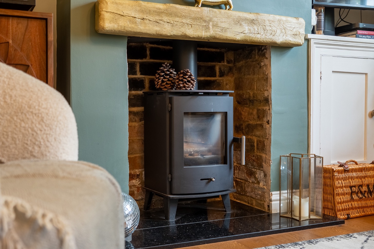 2 bed terraced house for sale in Hamerton Road, Cambridgeshire  - Property Image 4