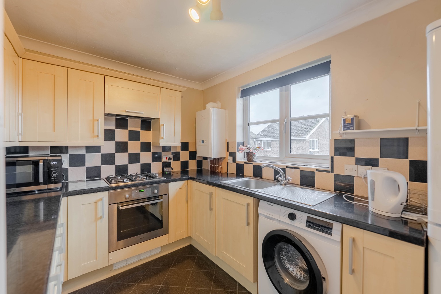 1 bed flat for sale in Providence Close, Huntingdon  - Property Image 3