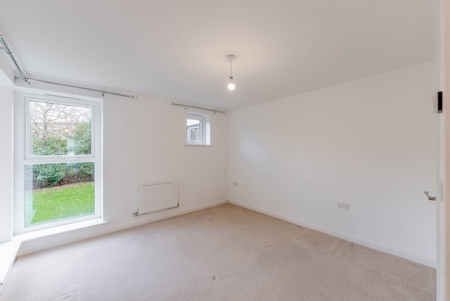 2 bed ground floor flat for sale in Mill Court, Cambridge 9