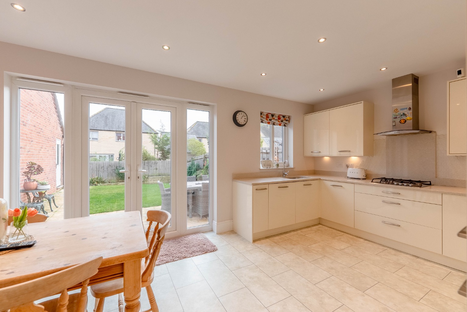 3 bed semi-detached house for sale in Senliz Road, Cambridgeshire 3