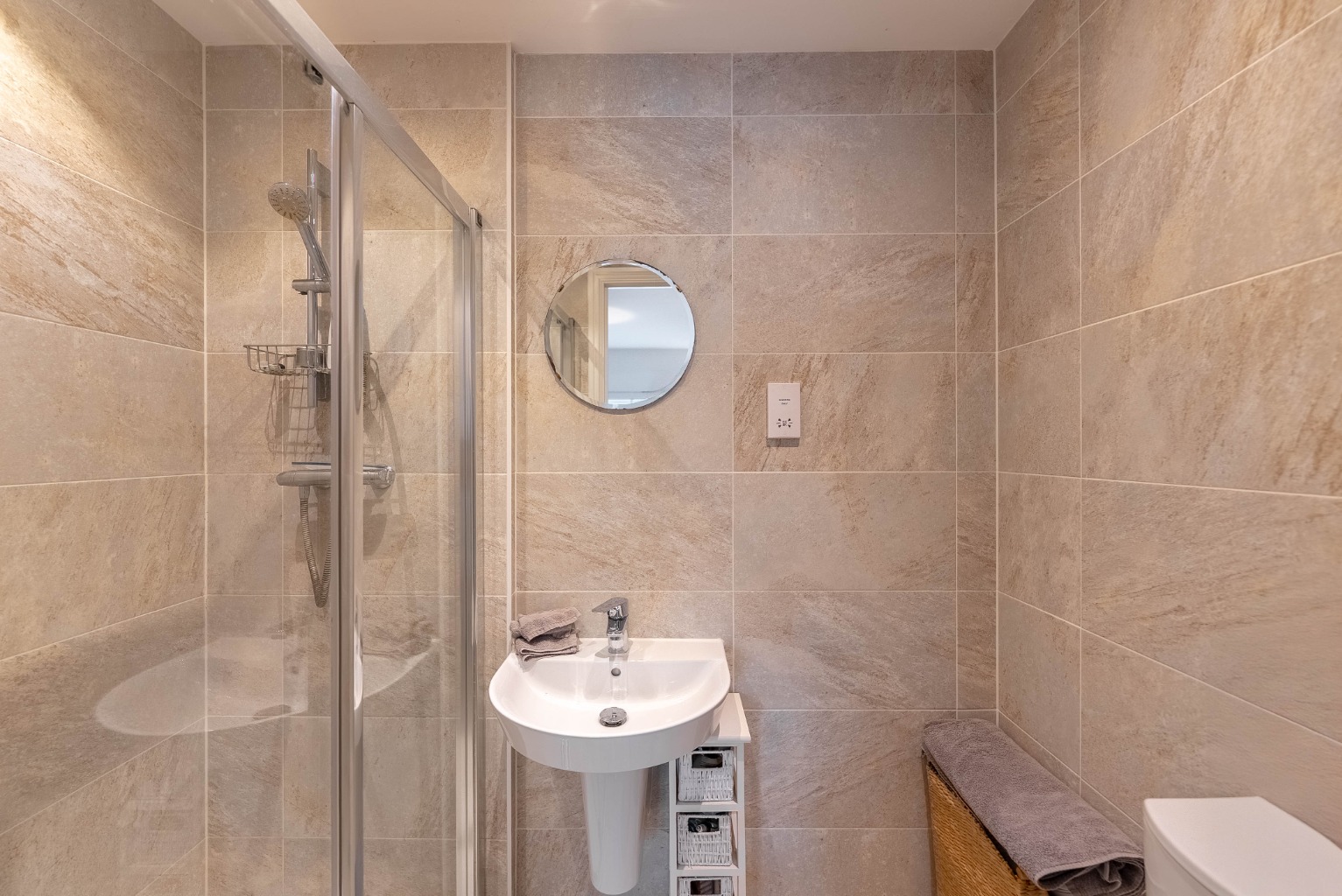 3 bed semi-detached house for sale in Senliz Road, Cambridgeshire 7