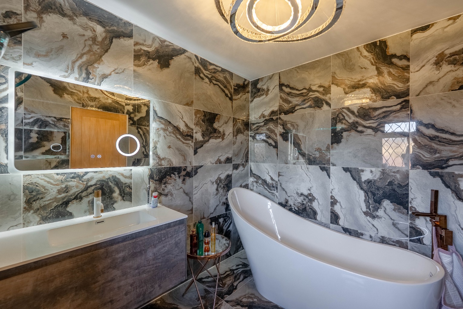 4 bed detached house for sale in New Road, Huntingdon 10