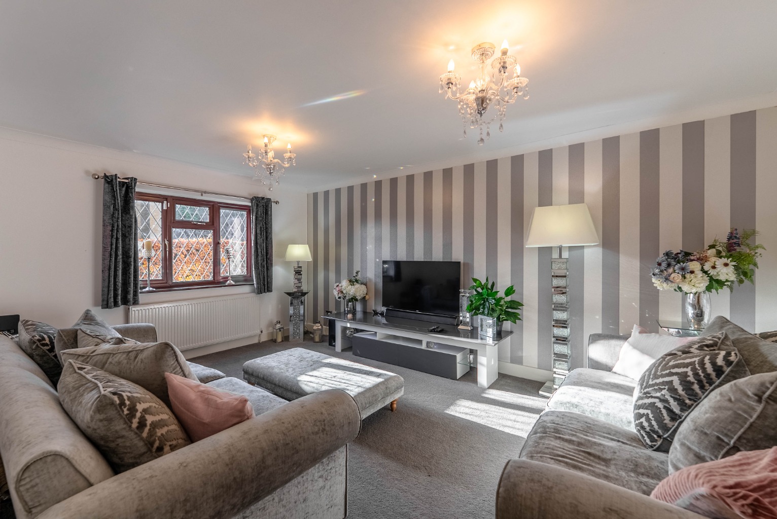 4 bed detached house for sale in New Road, Huntingdon 6