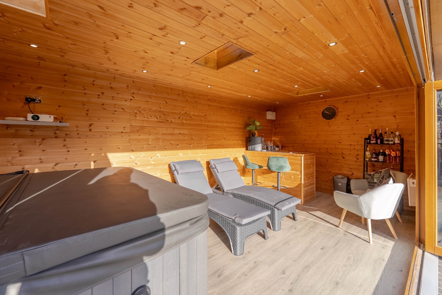 4 bed detached house for sale in New Road, Huntingdon  - Property Image 25